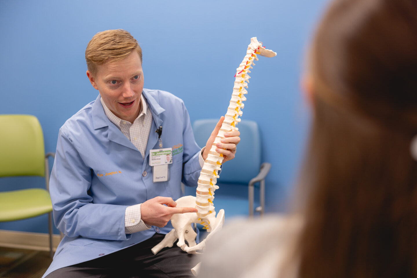 Dr. Kyle Josephson, Mary Free Bed physiatrist, explaining spine anatomy for non-invasive back pain relief.